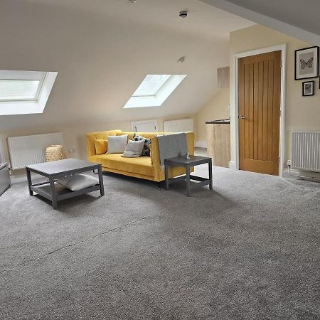 Lovely 1-Bed Loft In Newport 외부 사진